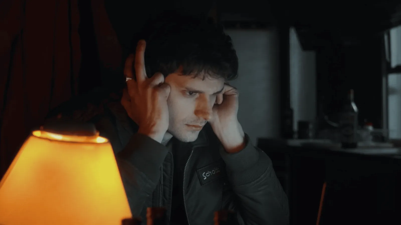 Vignette du film expérimental Le Bungalow (2025)